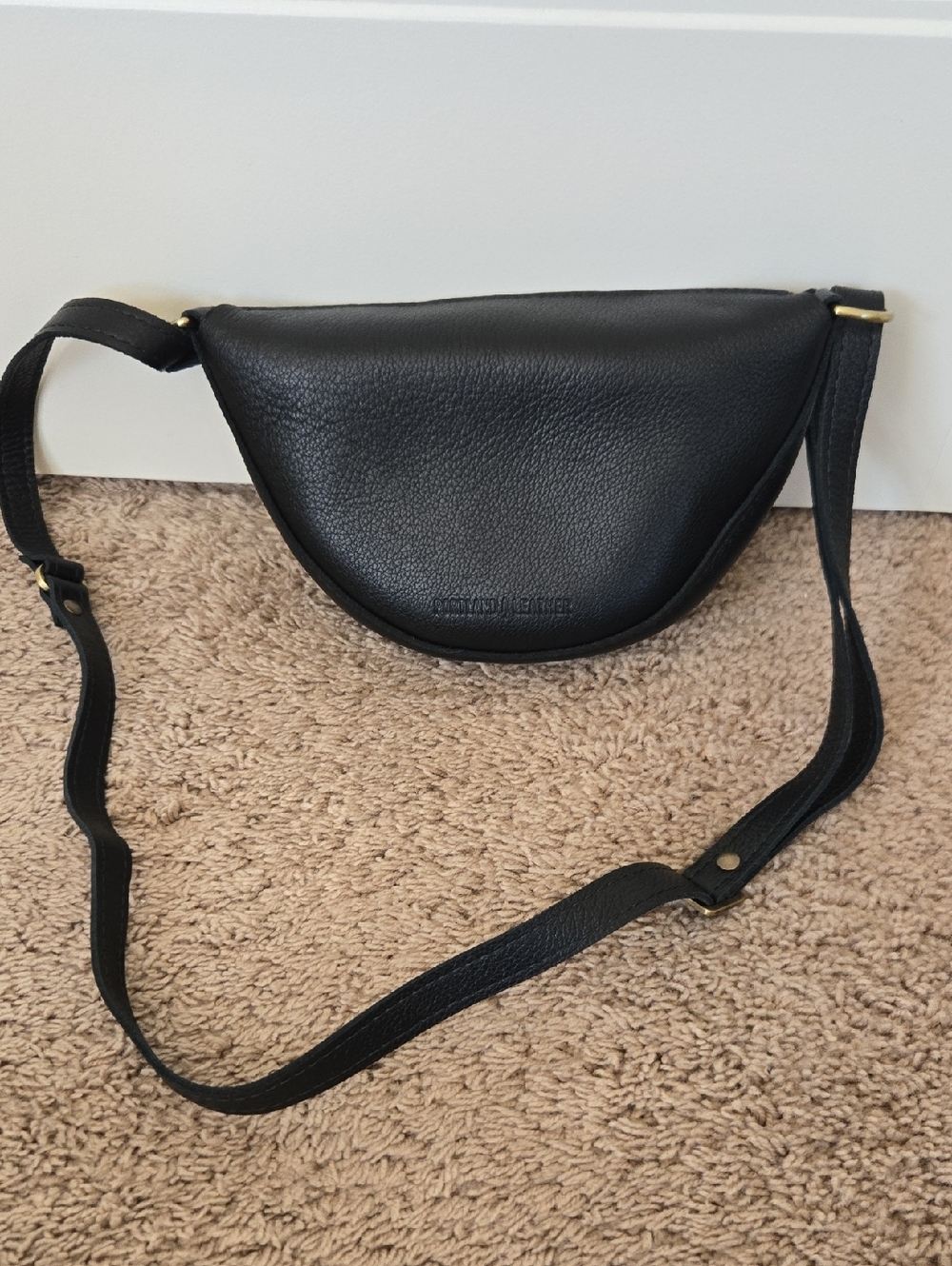 Portland Leather Small Koala-Pebbled Black